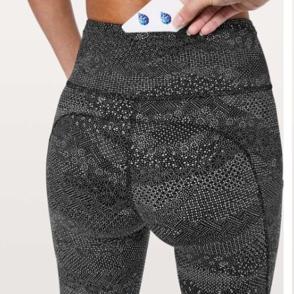 Lululemon Fast & Free 7/8 Tight II Nulux - Size 4 - Picture 3 of 12